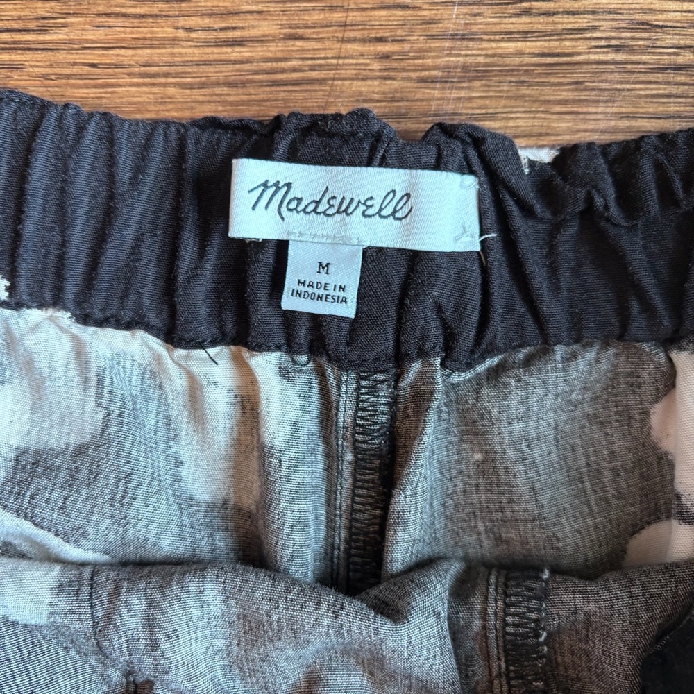 Madewell Black Floral Tie-Waist High-Rise Shorts Size Medium Flowy Boho Summer - Picture 4 of 7